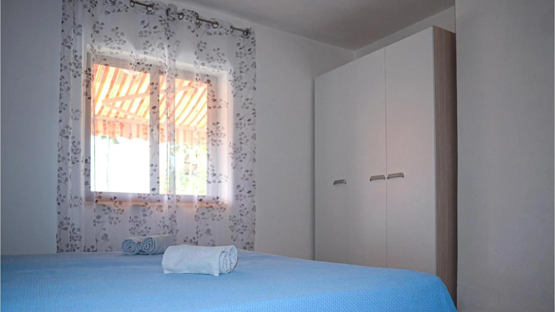 3 Bedroom Lovely Apartment In Malinska